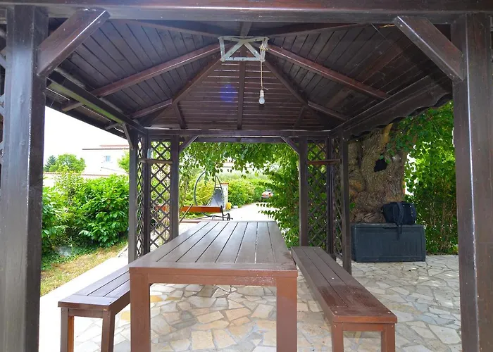 Vikendica House Mirna 2177 Pula