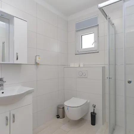 House Mirna 2177 Pula